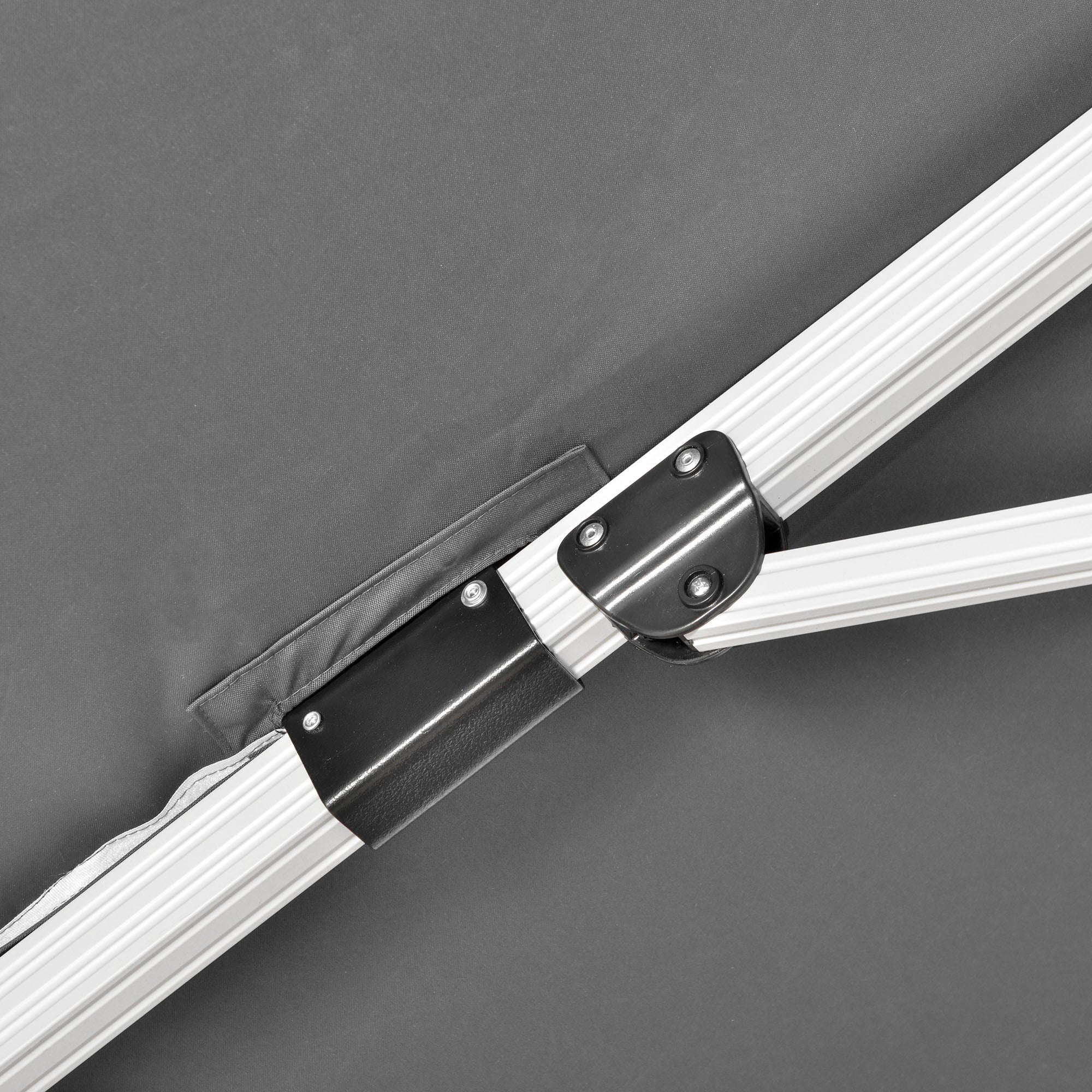 Cantilever Roma Parasol, Square Garden Umbrella with Cross Base, Crank, Tilt, 360?? Rotation, Aluminium Frame, Grey