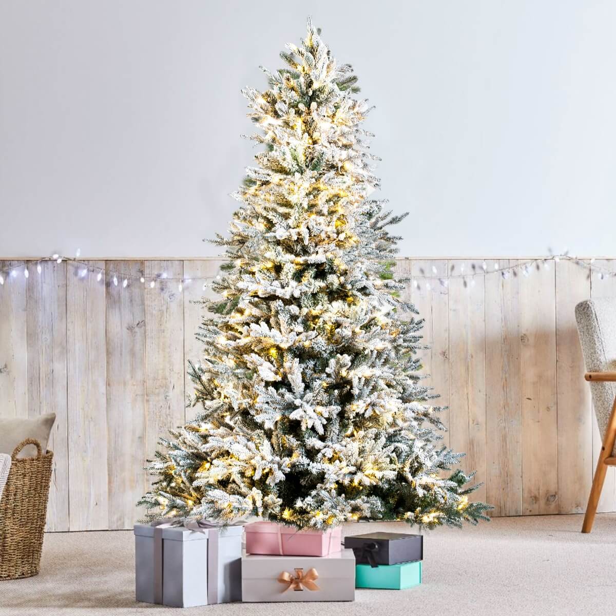 8ft Pre-Lit Finland Fir Artificial Christmas Tree – Lifelike PE/PVC Xmas Tree with 700 LED Lights, Warm & Bright White, Metal Stand