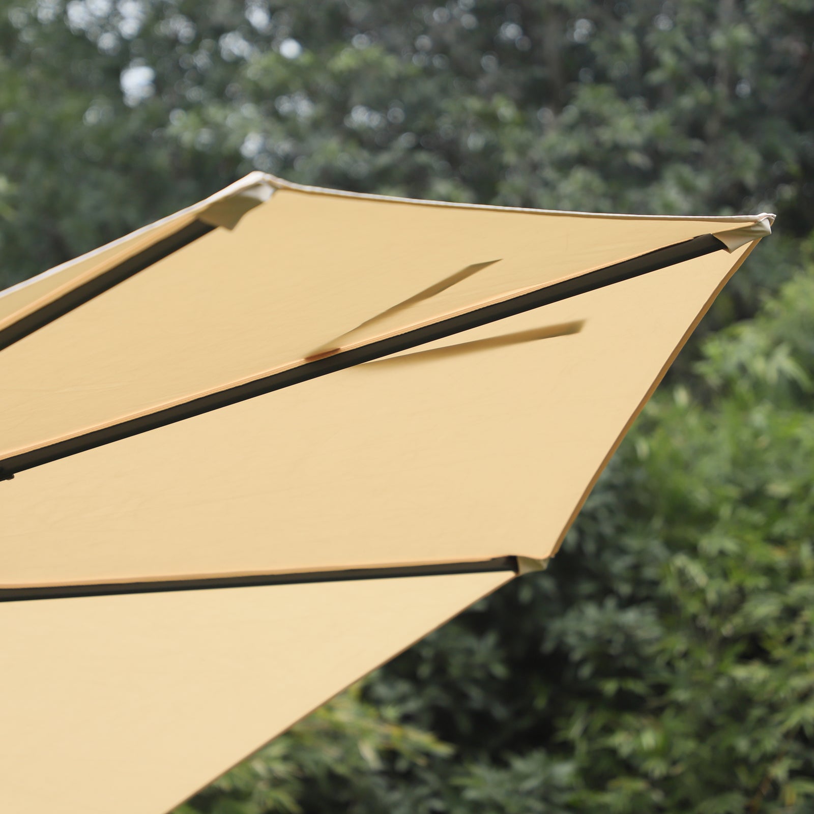 Outsunny Round Umbrella Parasol W/ Tilt 360° Rotation and Hand Crank Cross Base-Beige