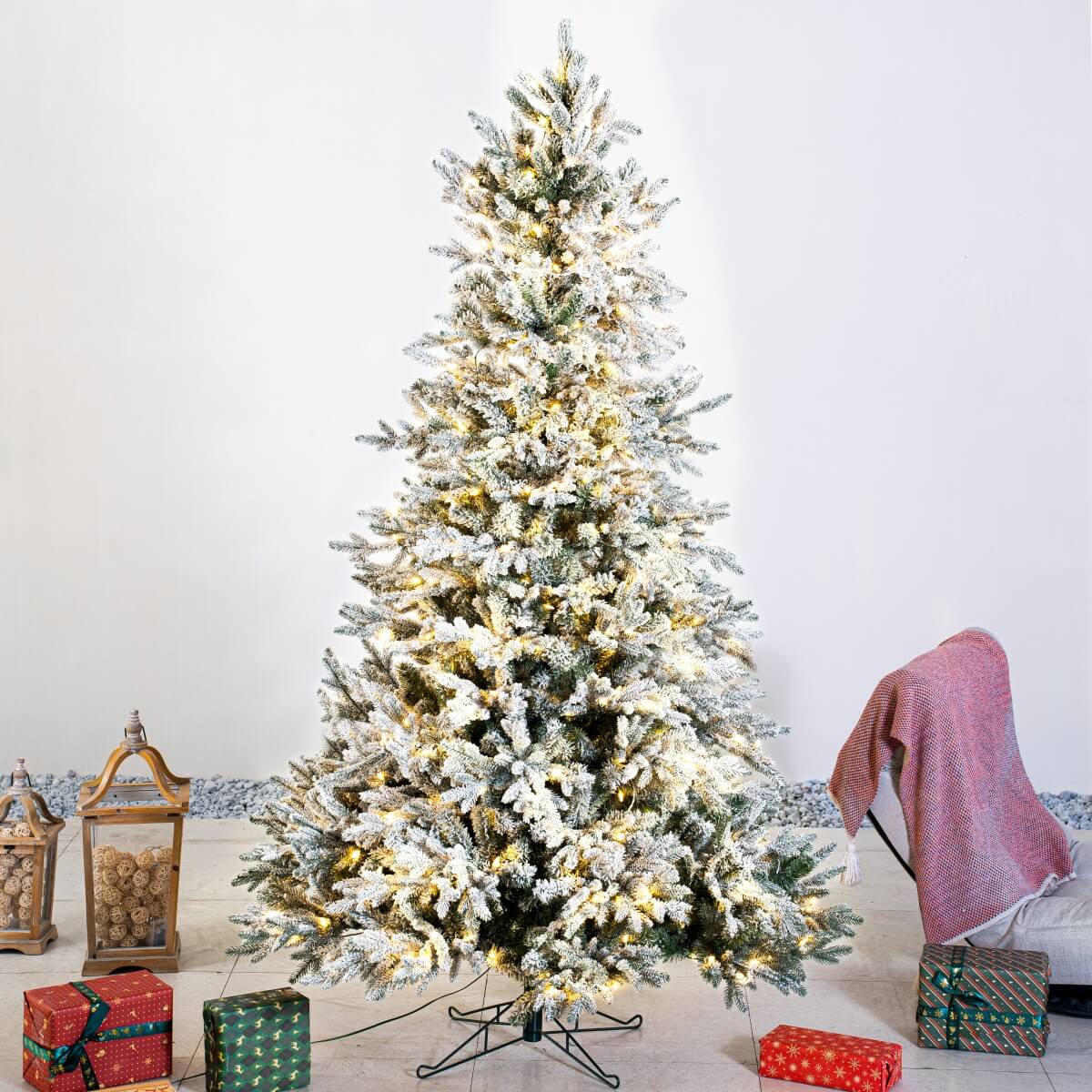 7ft Pre-Lit Finland Fir Artificial Christmas Tree – Lifelike PE/PVC Xmas Tree with 450 LED Lights, Warm & Bright White, Metal Stand